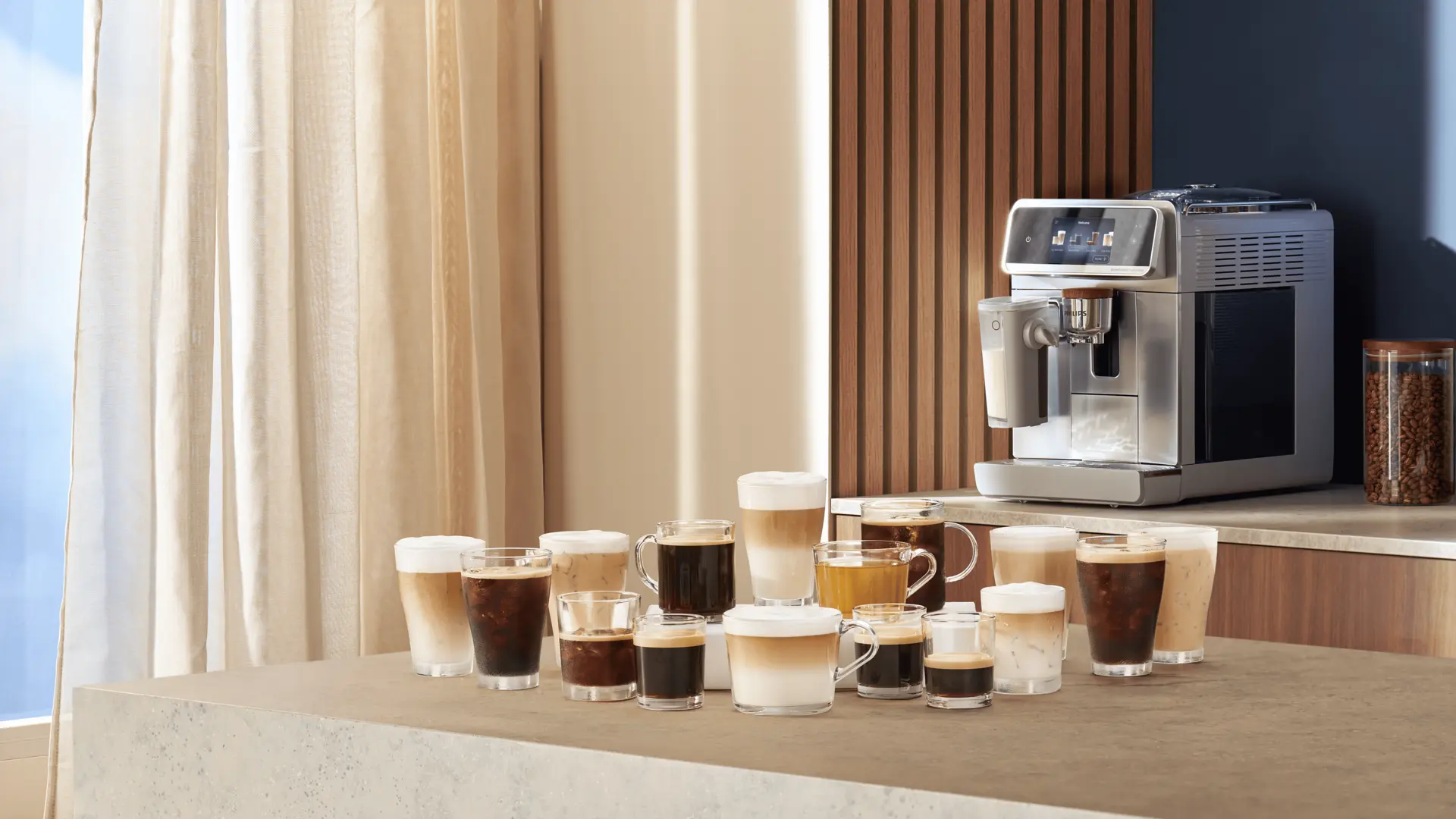 Gusta una varietà di specialità di caffè Gusta una varietà di specialità di caffè