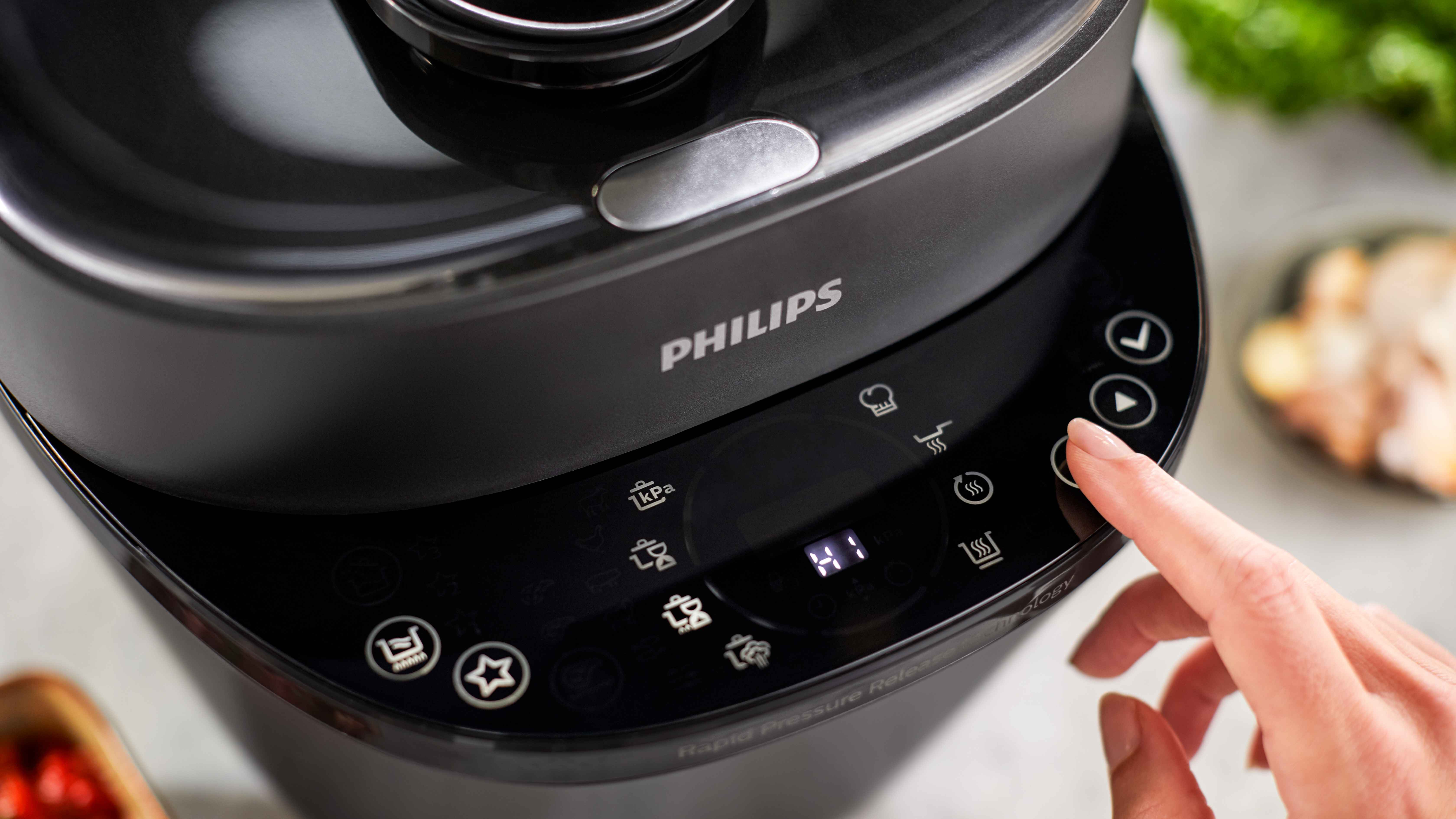 Philips Cookers: premium sort multikoker med rask trykkutløsning. Velg en forhåndsinnstilling for matlaging, med vekt på brukervennlighet og moderne kjøkkenekspertise. Philips Cookers: premium sort multikoker med rask trykkutløsning. Velg en forhåndsinnstilling for matlaging, med vekt på brukervennlighet og moderne kjøkkenekspertise.