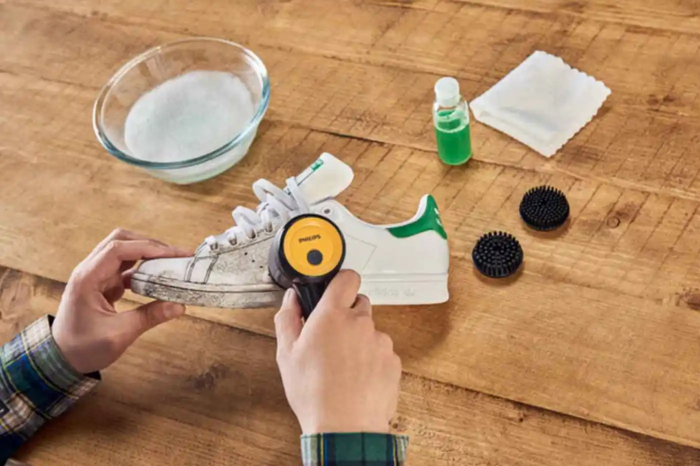 Sneaker im Handumdrehen sauber Sneaker im Handumdrehen sauber