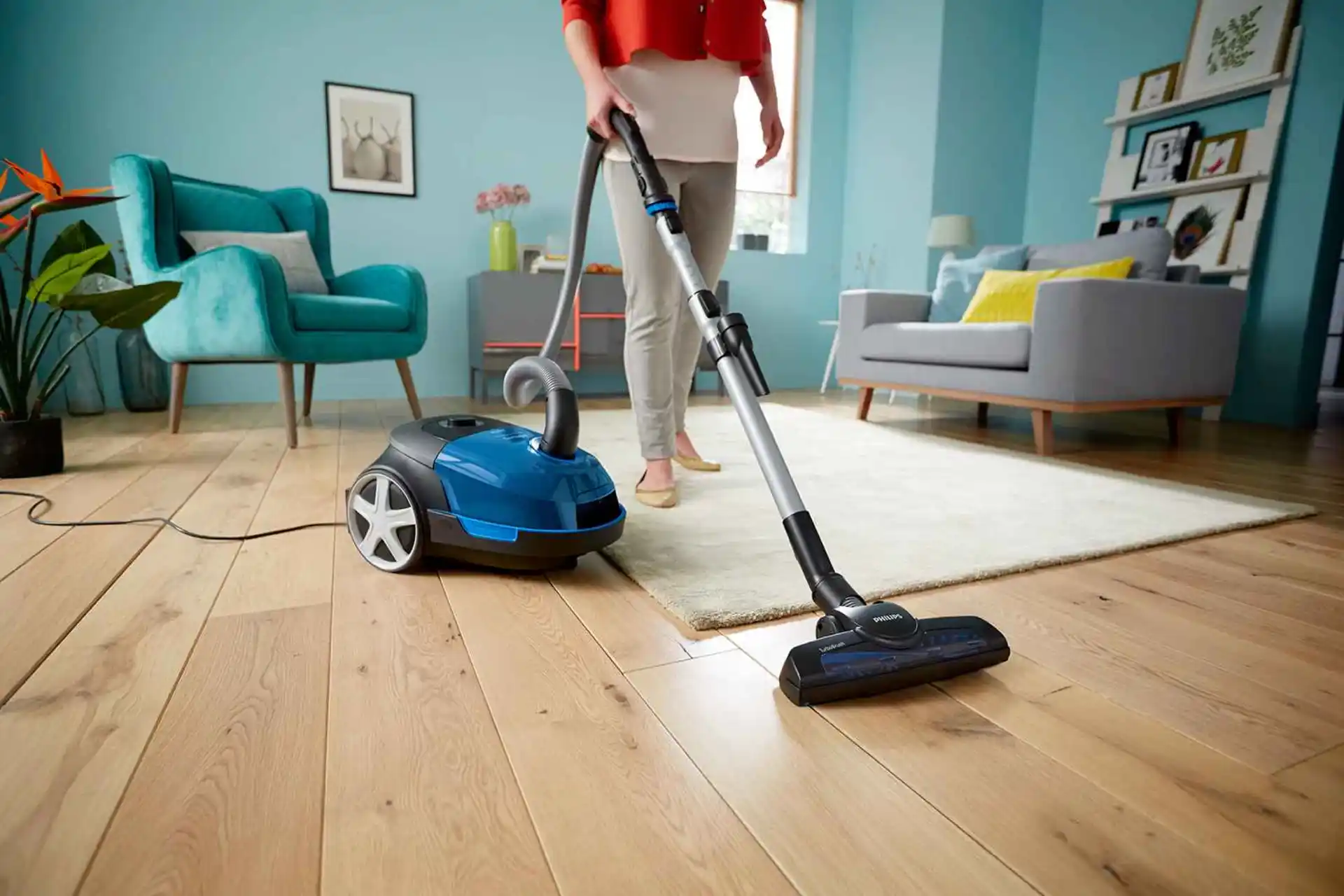 Découvrez la dernière technologie d'aspiration pour un nettoyage haute performance avec les aspirateurs avec et sans sac Philips Découvrez la dernière technologie d'aspiration pour un nettoyage haute performance avec les aspirateurs avec et sans sac Philips