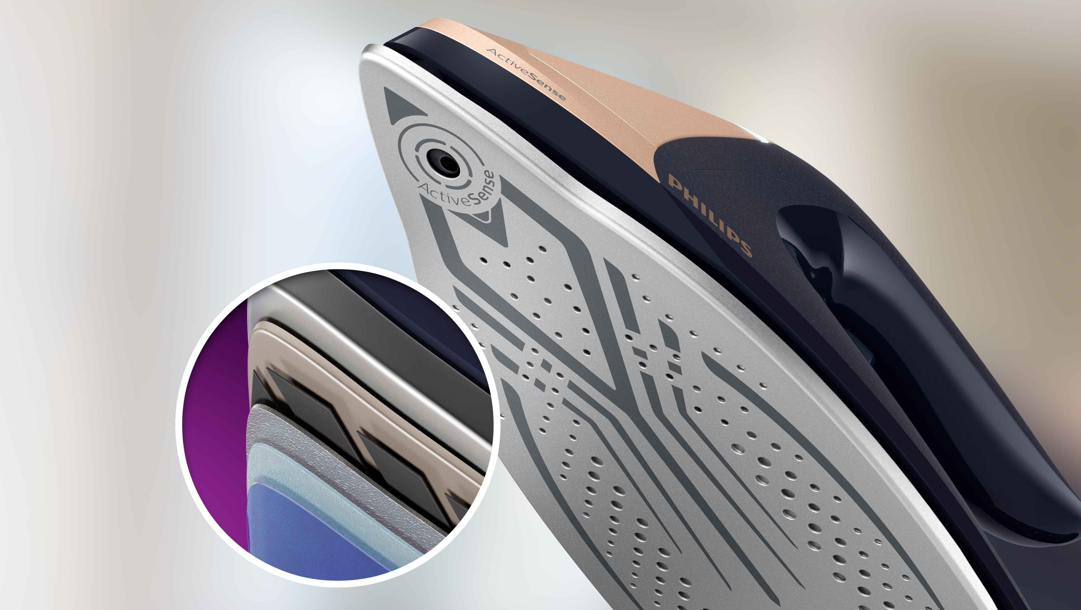 Nahaufnahme eines Philips Dampfbügelgenerators mit ActiveSense, mit Fokus auf die silberne Bügelsohle, den schwarzen Griff mit Roségold & Stoffdetail, als Beispiel für innovative Textilpflegetechnologie. Nahaufnahme eines Philips Dampfbügelgenerators mit ActiveSense, mit Fokus auf die silberne Bügelsohle, den schwarzen Griff mit Roségold & Stoffdetail, als Beispiel für innovative Textilpflegetechnologie.