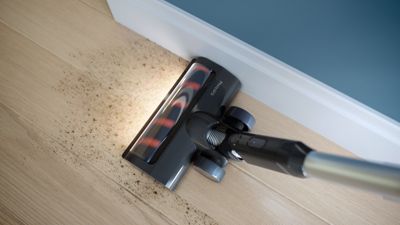 LED-munstycke för hårda golv
