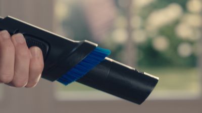 Brosse douce à portée de main